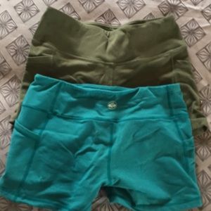 2 Senita xs rio shorts teal and pine